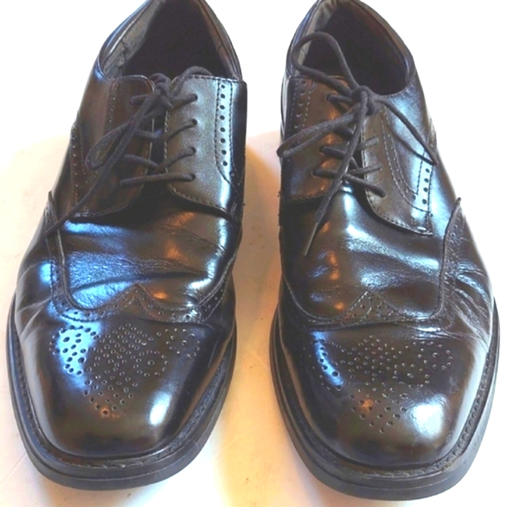 Wing Tips Black Size 11.5D Lightly Worn Joseph Aboud